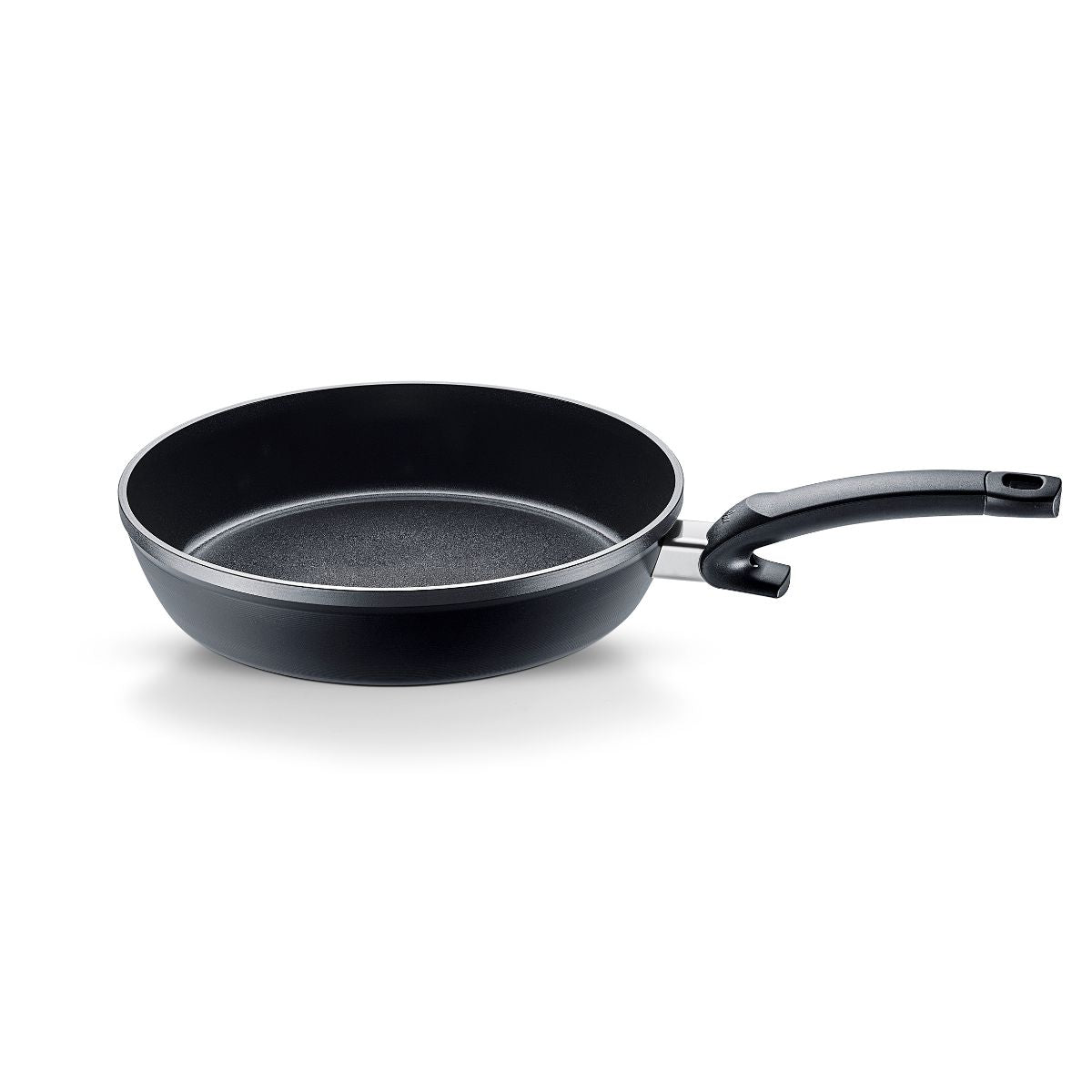 Fissler Ceratal® Comfort Frying Pan in Orbit Black with Ceramic Coating, long handle, PTFE-free. Modern German design on a white background.